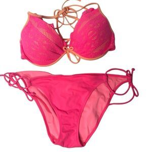Victoria Secret Pink/Coral Knit Swim Bikini Set. Top size 34C, Bottom Size small